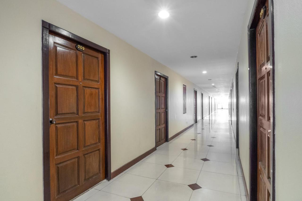 Oyo 882 The Moonlight Serviced Apartment Pattaya Dış mekan fotoğraf